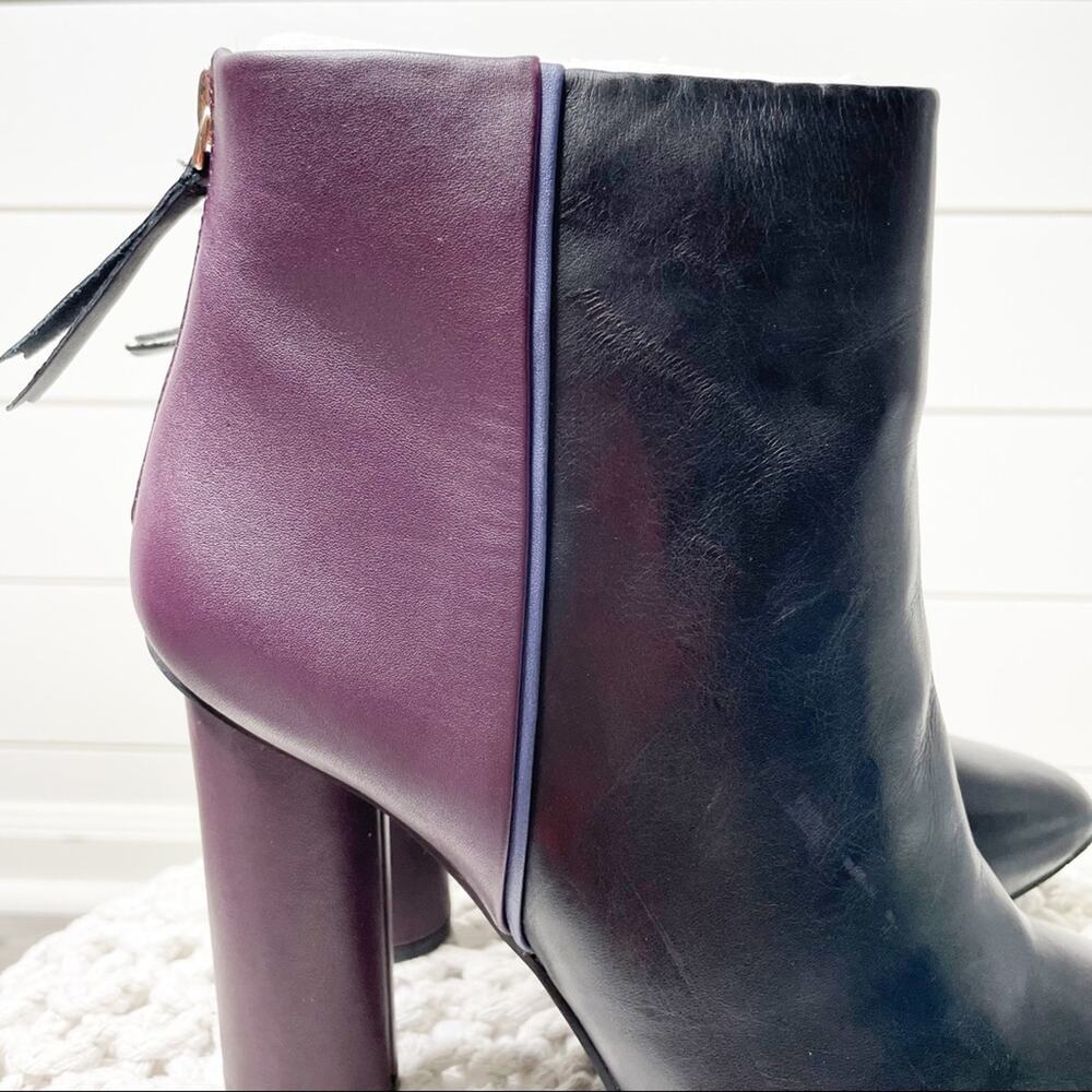 CAbi Bisset Color Block Pointed Toe Leather Booties Black Vino Size 10 - Picture 4 of 9
